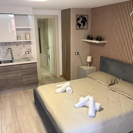 Bosco - Via Napoli - Ground Floor *